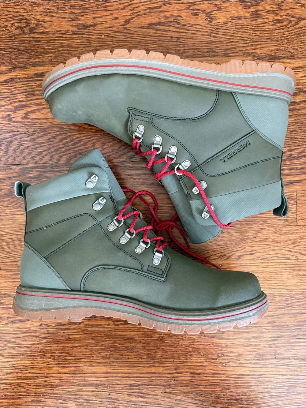 New!  Merrell Bounder Tall boots